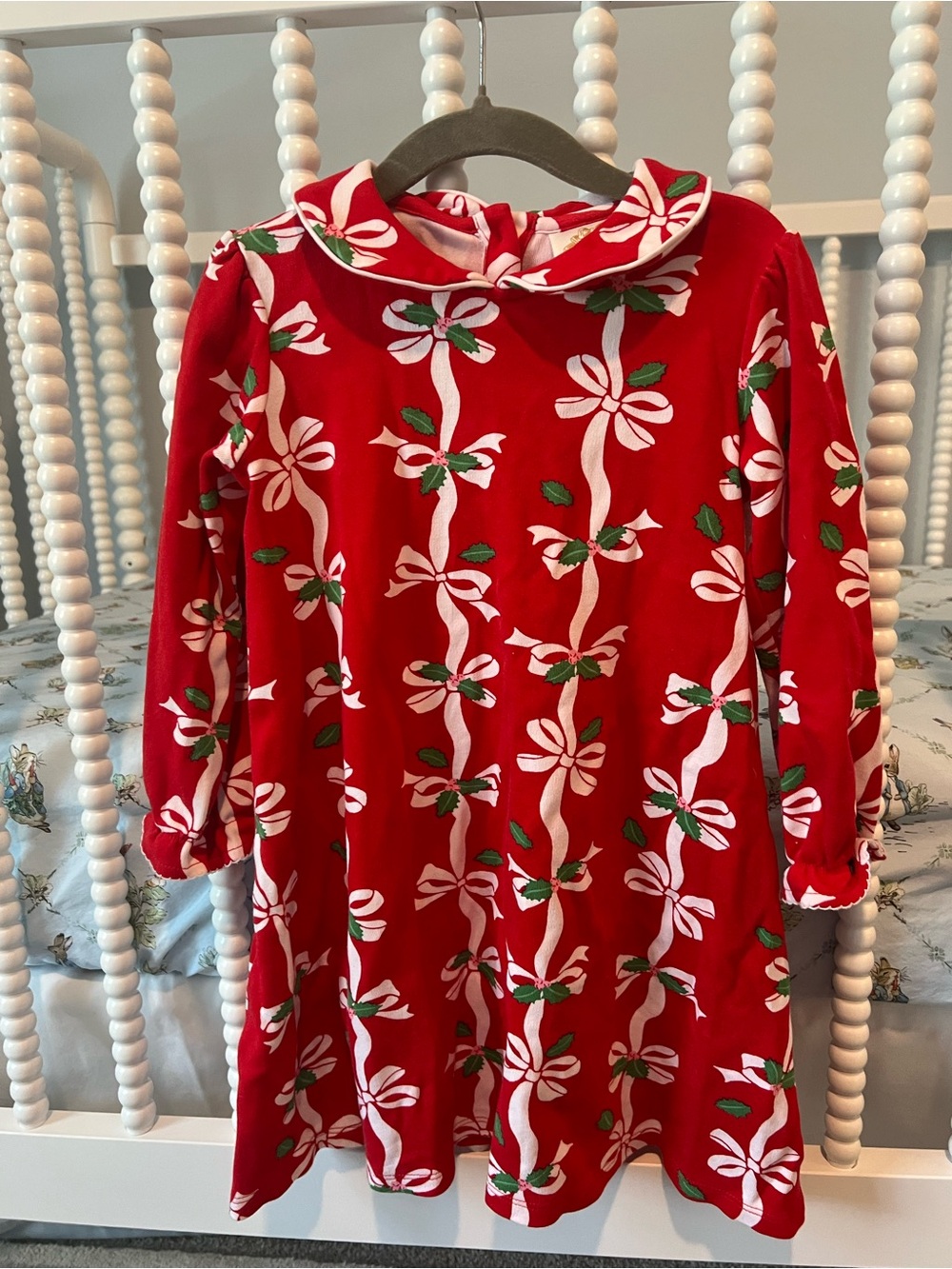 The Beaufort Bonnet Company Red Bow-Print Kids Dress